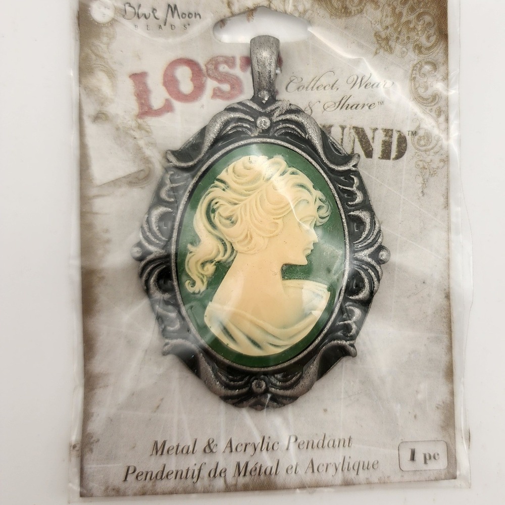 Blue Moon Beads Lost & Found Green Cameo Pendant Antique Silver NOS